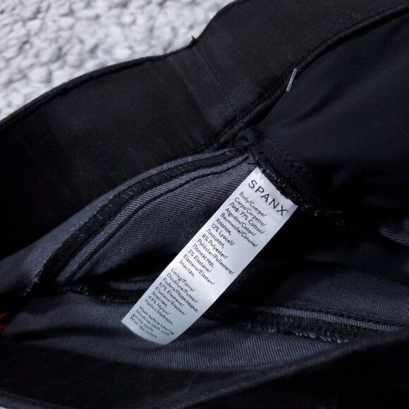 Spanx Vintage Distressed Ankle Skinny Jeans Black Pull On Denim Legging Size XS - Picture 7 of 12